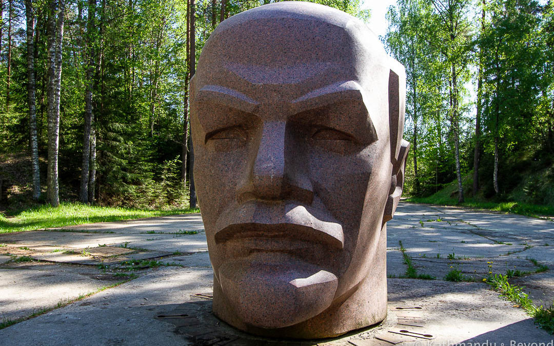 Monument to Vladimir Lenin