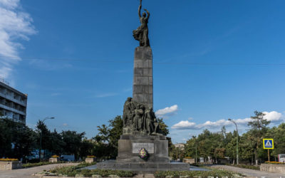 Monument to the Heroes of the Leninist Komsomol