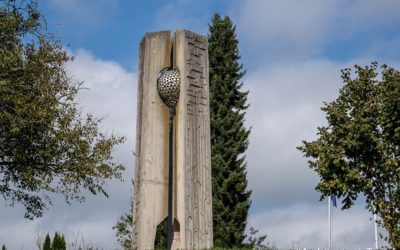 Monument to the Fallen on Roja Hill