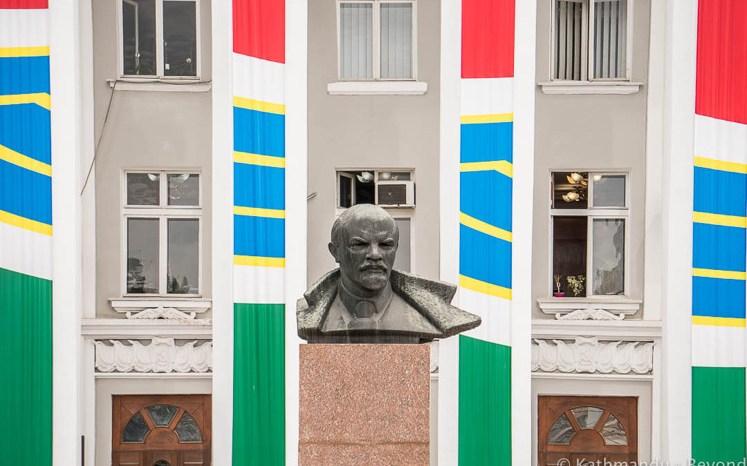 Monument to Vladimir Lenin