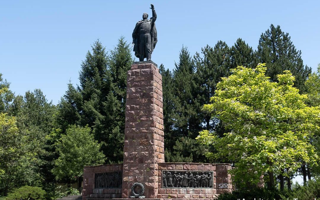 Monument to the Soviet Army